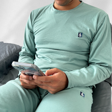 Cargar imagen en el visor de la galería, Pijama completa Amanecer Andino - verde