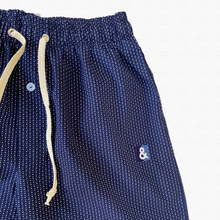 Cargar imagen en el visor de la galería, Pantalón corto de pijama azul de rombos
